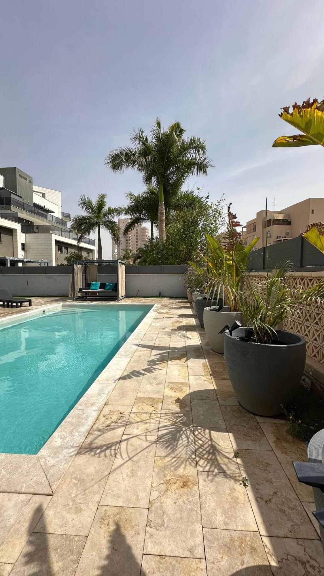 Luxury Garden Floor Eilat Apartment Exterior photo
